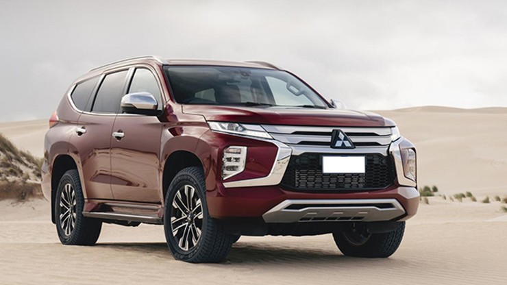 Giá xe Mitsubishi Pajero Sport tháng 8/2023, hỗ trợ 100% - 1